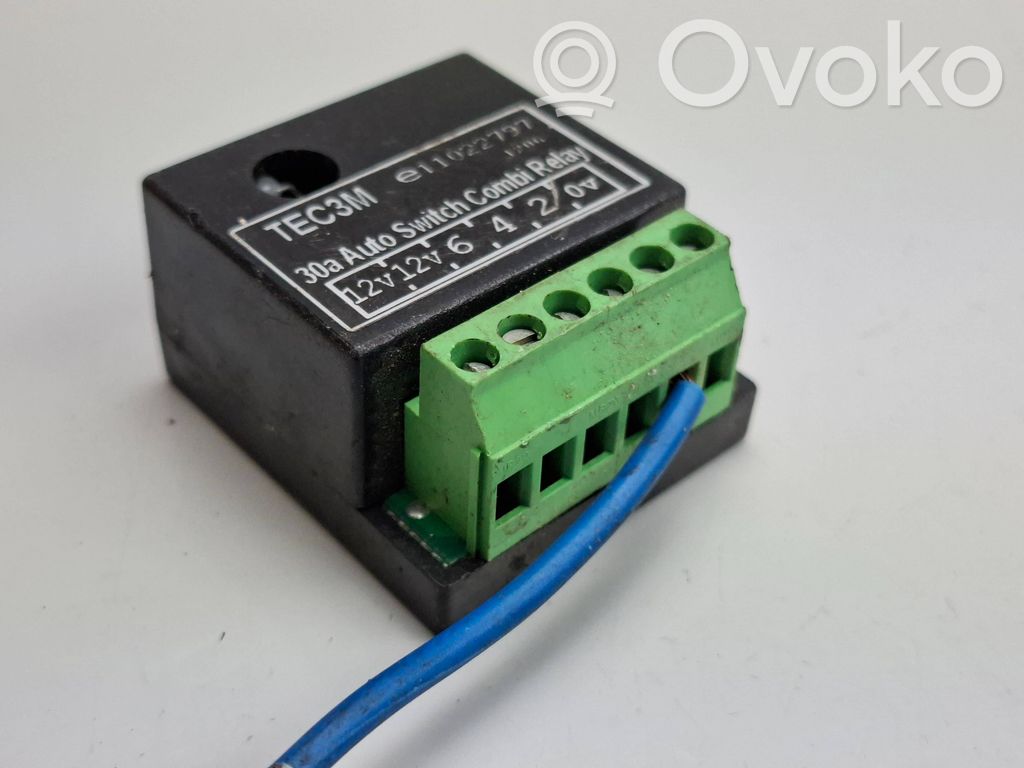 Audi A4 S4 B8 8K Tow bar trailer control unit/module 