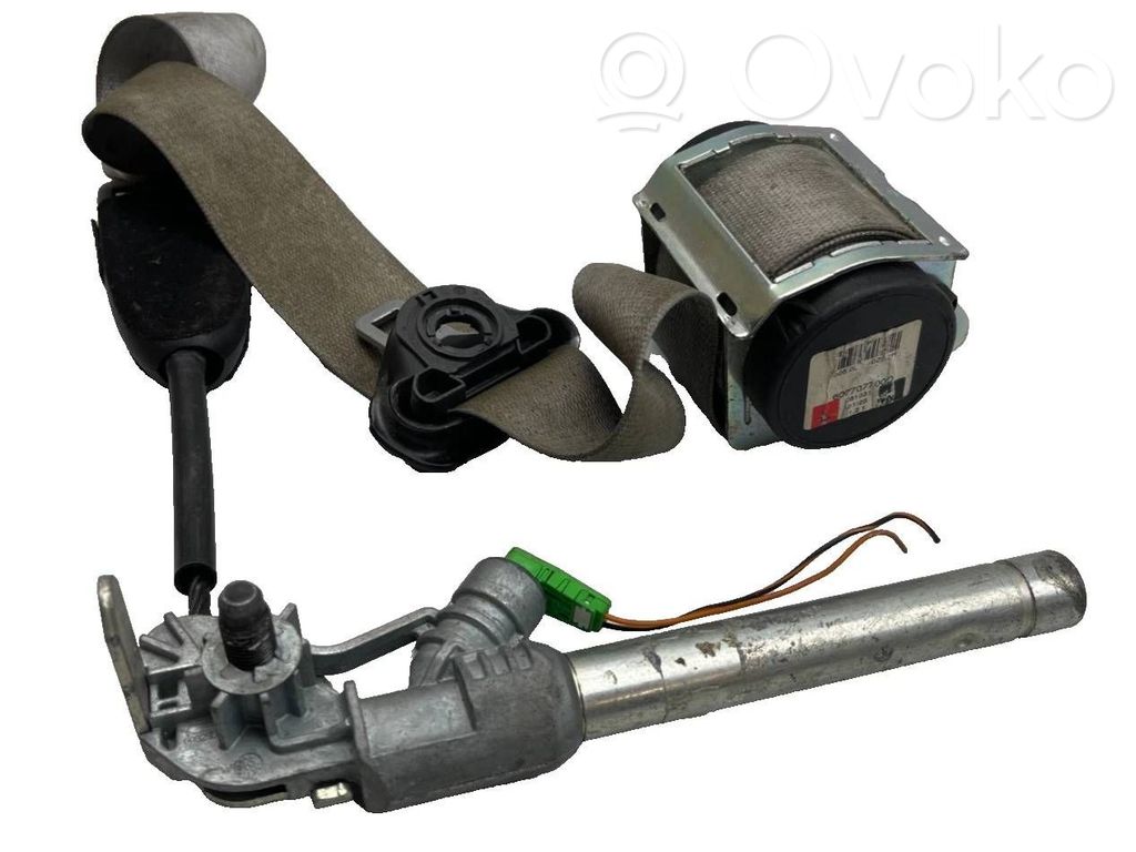 Opel Corsa D Cinturón delantero 