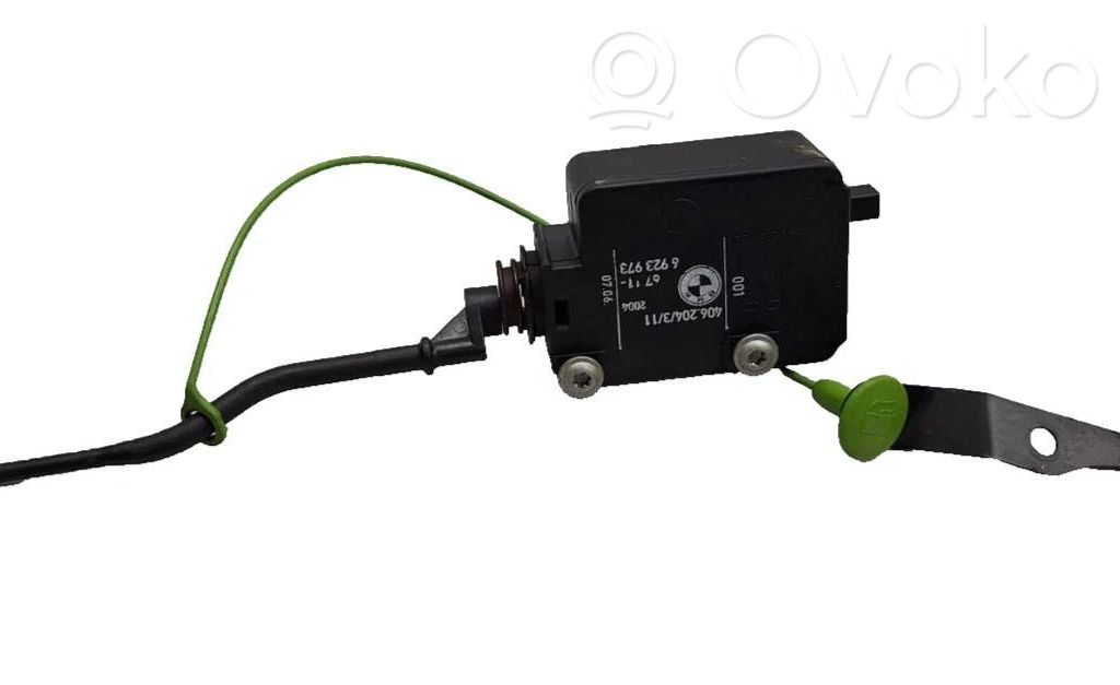 BMW 3 E46 Fuel tank cap lock 