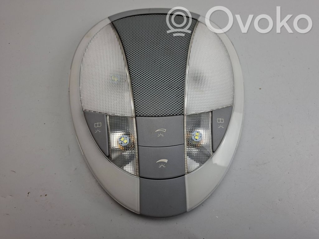 Mercedes-Benz E W211 Rear seat light 
