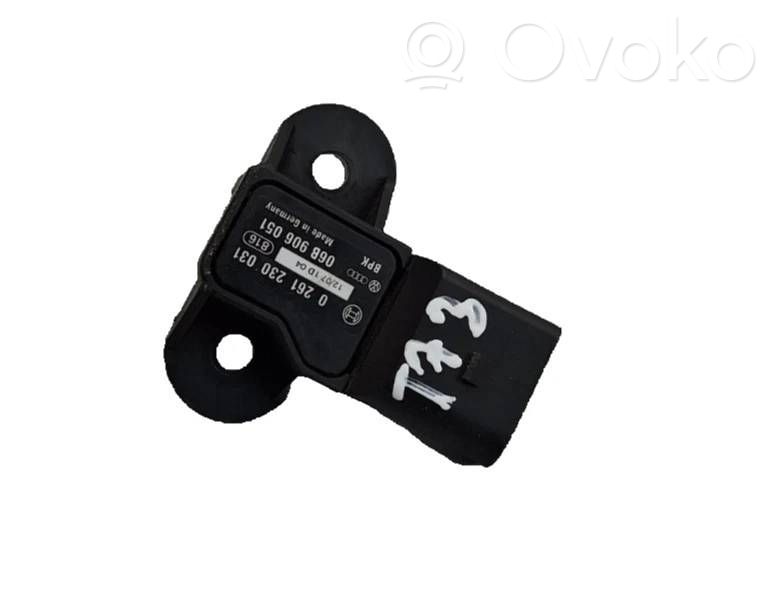 Volkswagen PASSAT B5 Air pressure sensor 