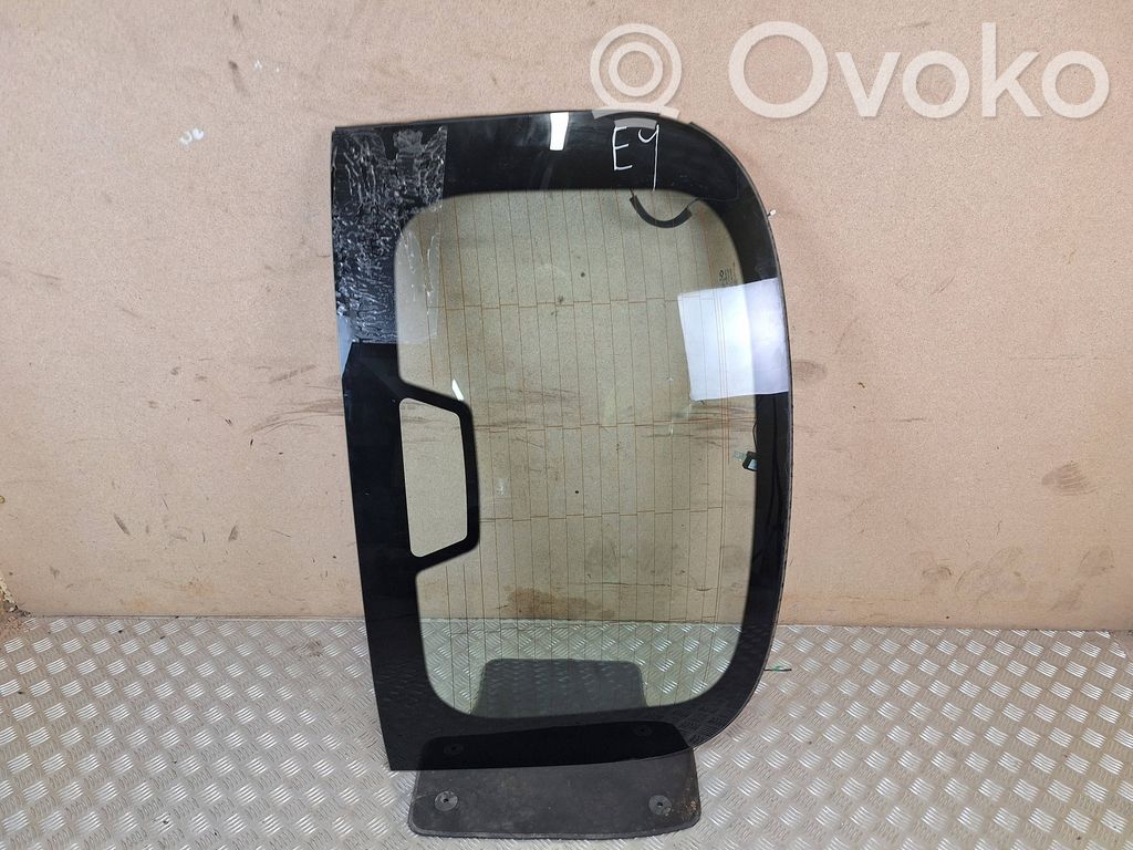 Renault Arkana Rear windscreen/windshield window 
