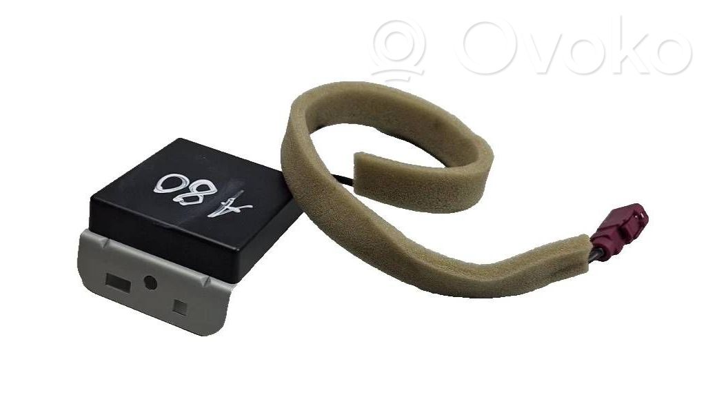 Renault Clio V Aerial GPS antenna 