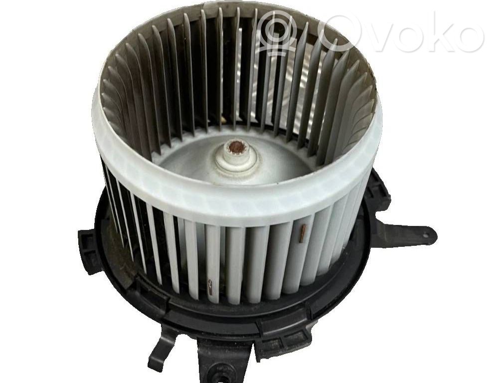 Peugeot Traveller Mazā radiatora ventilators 
