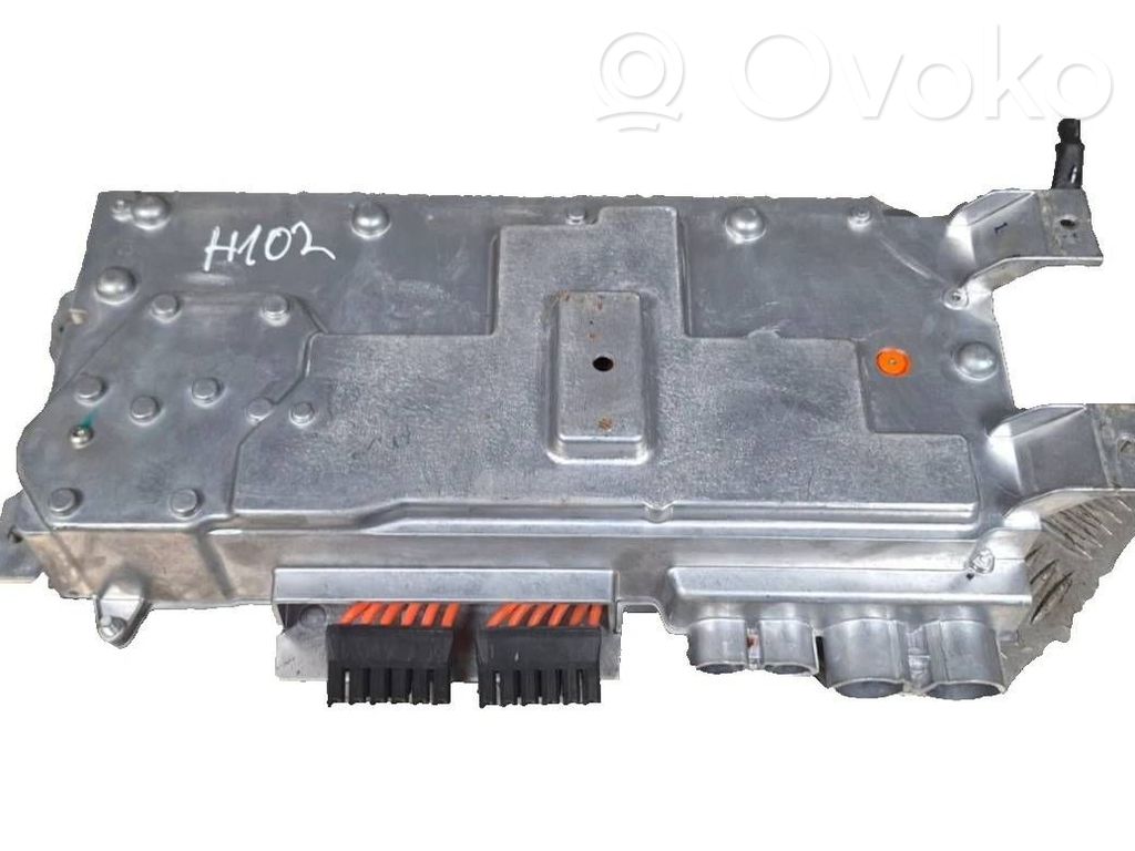Tesla Model S Voltage converter inverter 