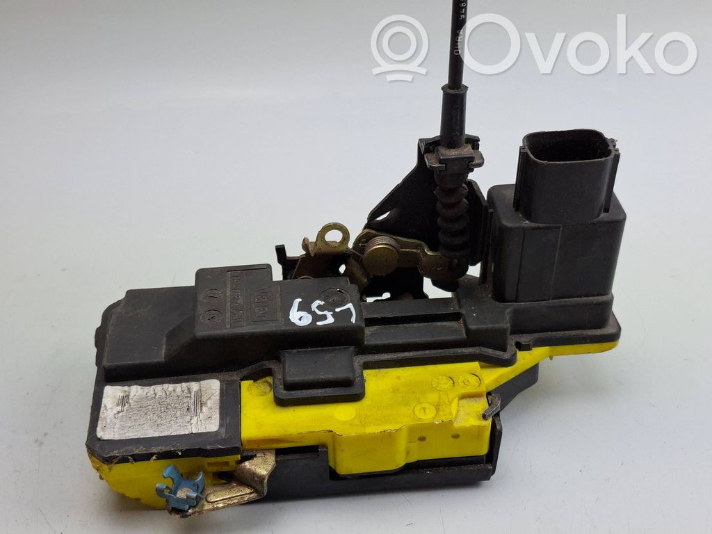 Volvo S60 Rear door lock 