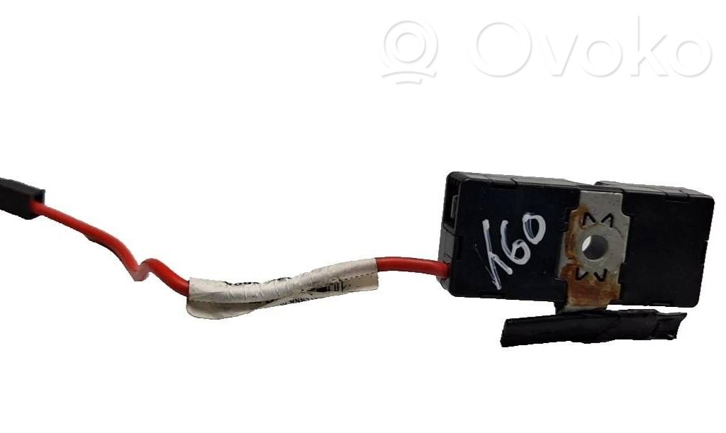 Antenos stiprintuvas   101200200A