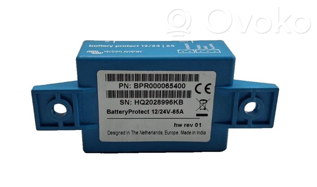 Peugeot 3008 II Door control unit/module 