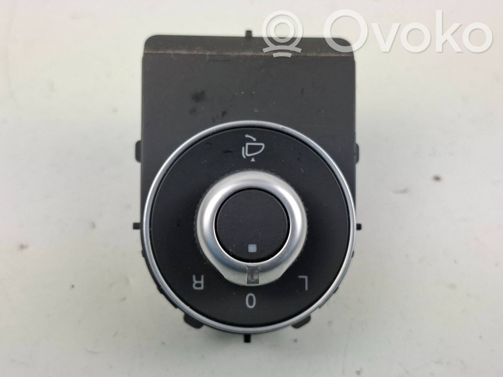 Alfa Romeo Stelvio Interruptor del espejo lateral 