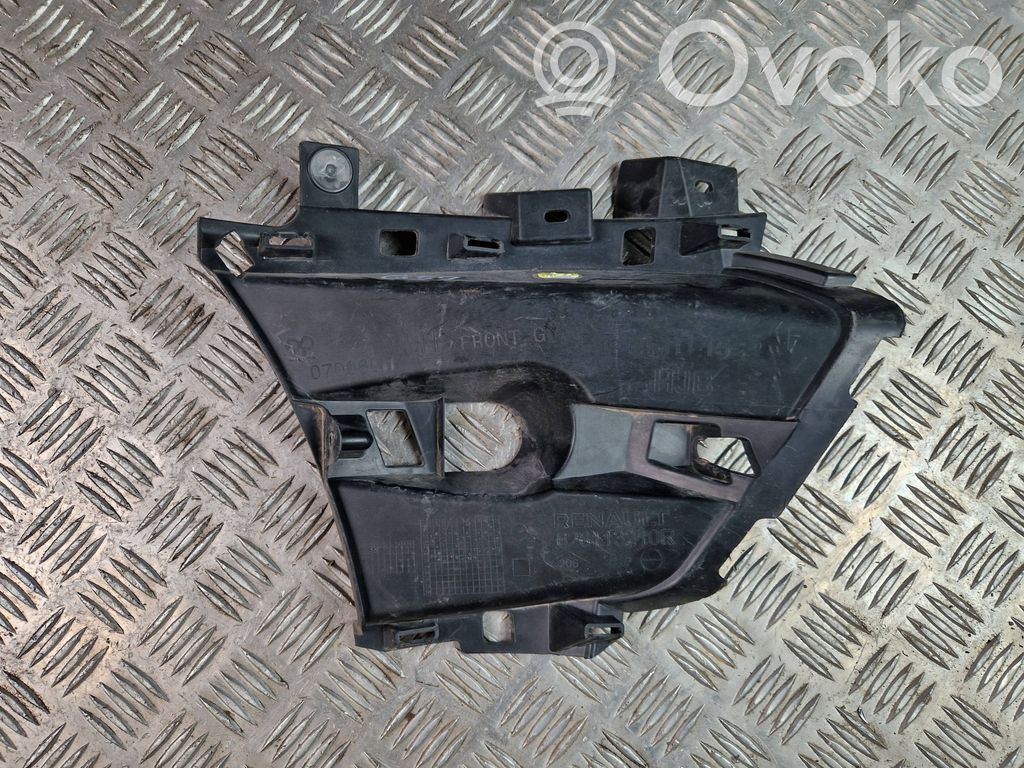 Renault Captur II Front bumper mounting bracket 