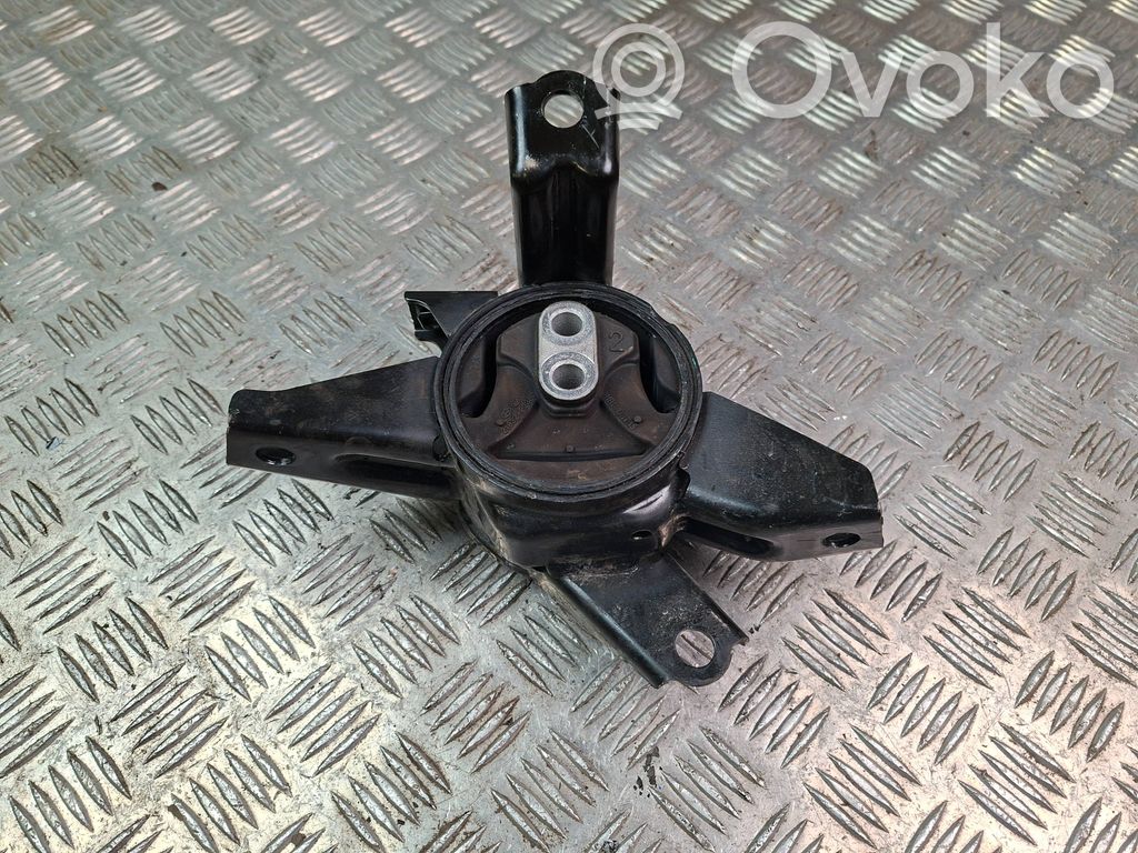 Hyundai Santa Fe Engine mount bracket 