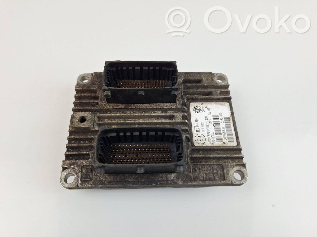 Sterownik / Moduł ECU   51857110,7V0HR9C5J