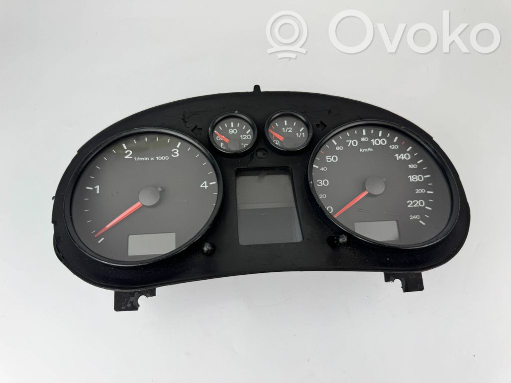 Audi A2 Speedometer (instrument cluster) 