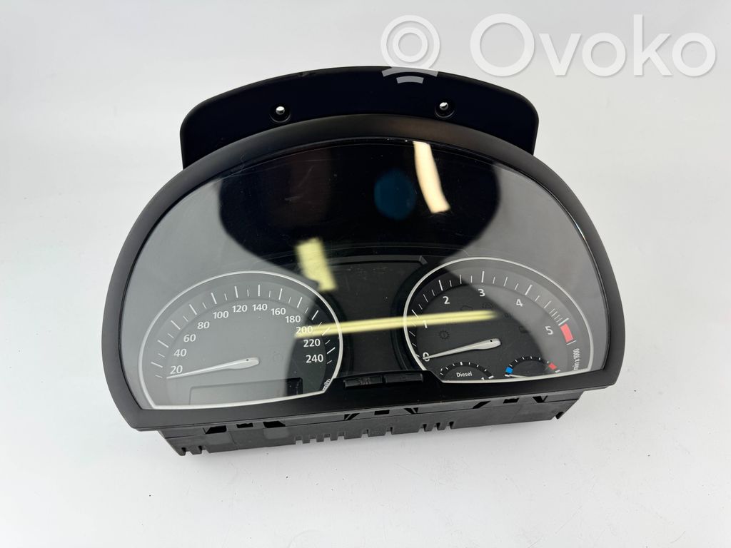 BMW X3 E83 Speedometer (instrument cluster) 