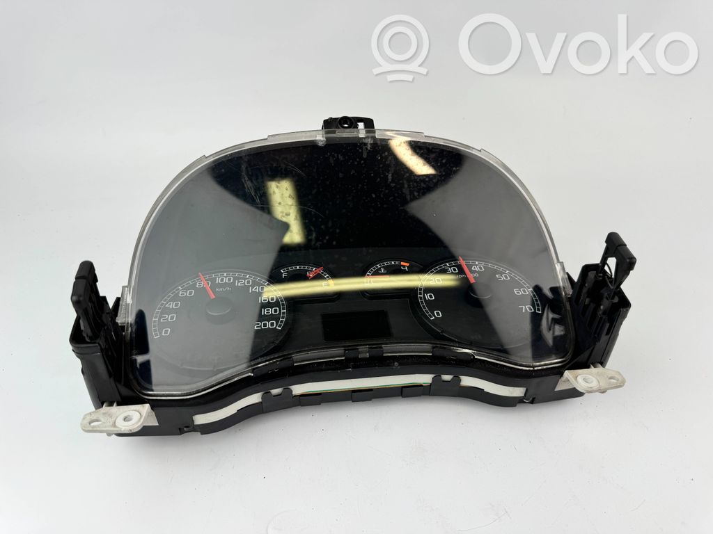 Fiat Panda III Spidometrs (instrumentu panelī) 