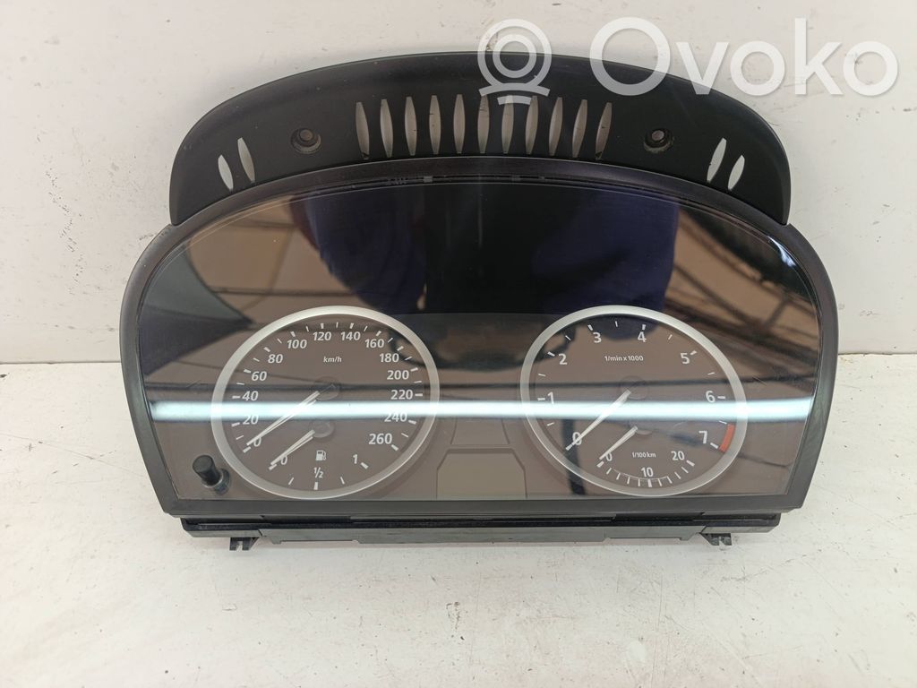 BMW 5 E60 E61 Speedometer (instrument cluster) 