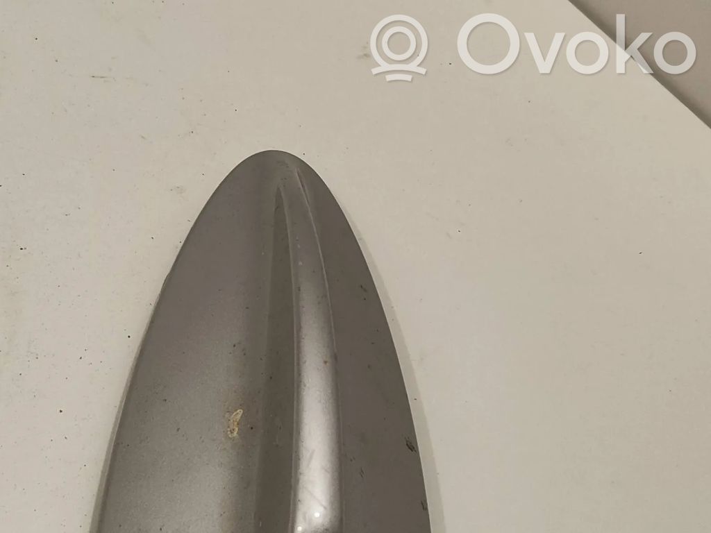 BMW 3 E90 E91 Stogo (GPS) antenos dangtelis 