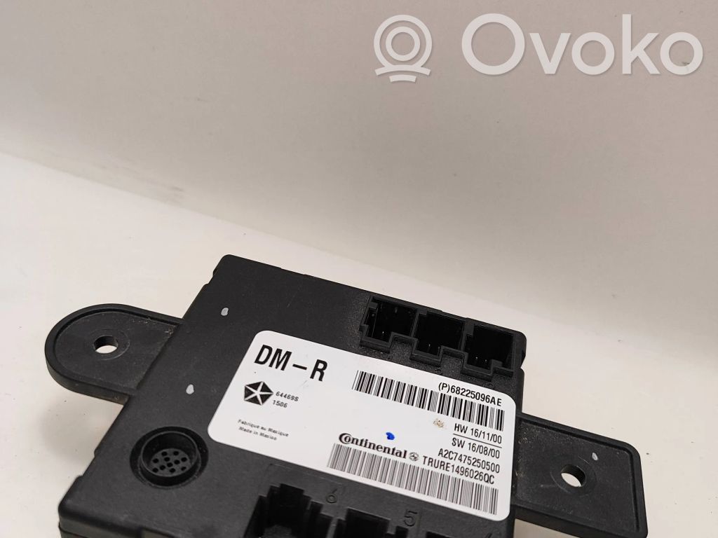 Chrysler Pacifica Sliding door control unit/module 