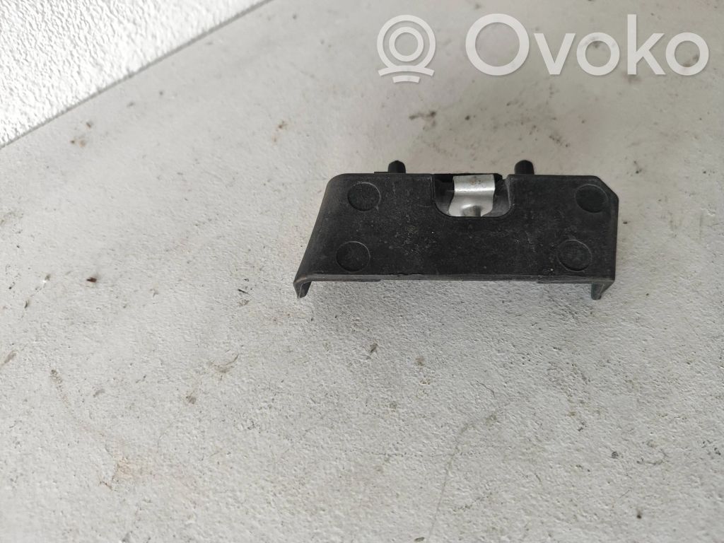 Front bumper mounting bracket   55277480AD