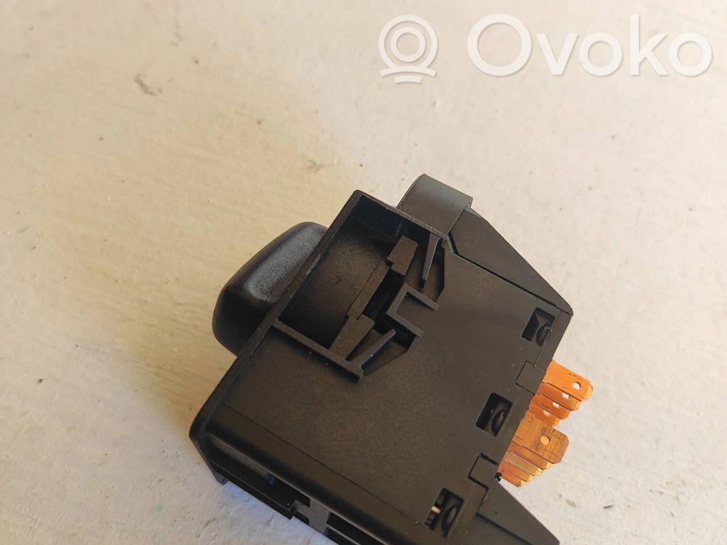 Light switch   90481764,90481763,90437312,90437313