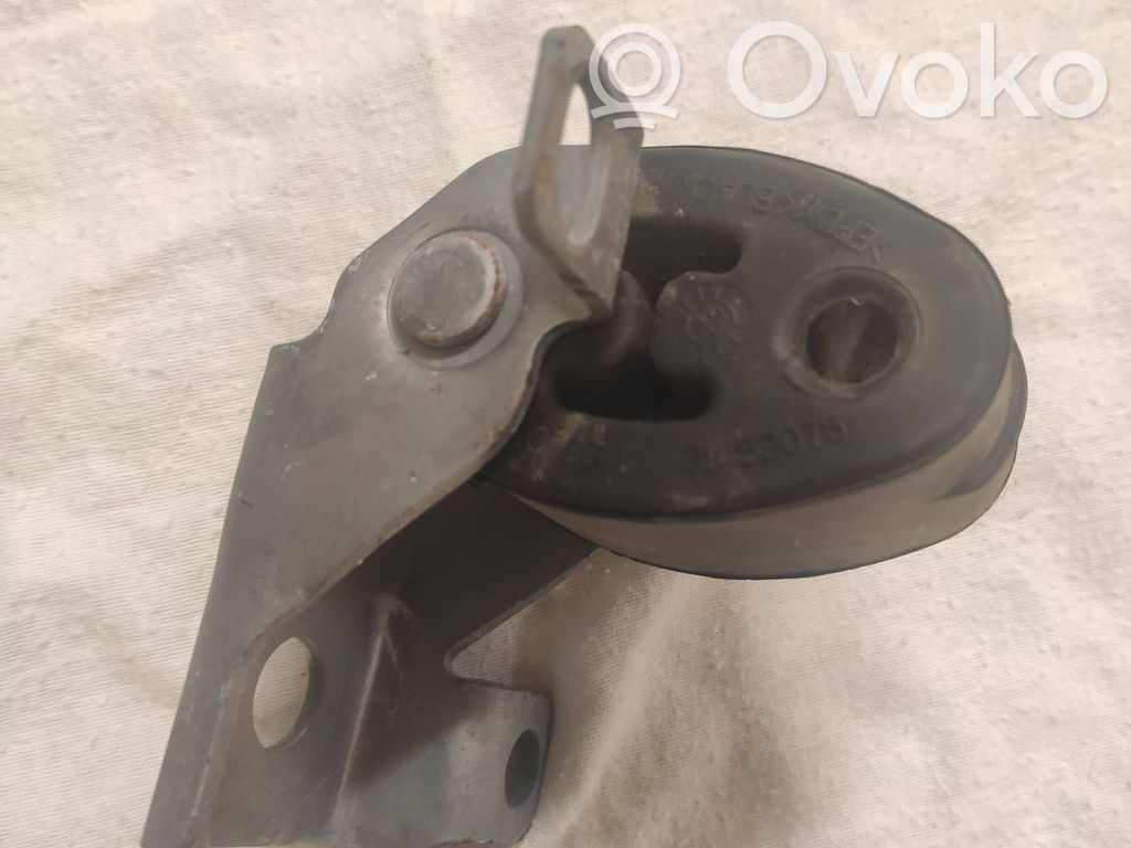 Volvo S60 Muffler mount bracket/holder 