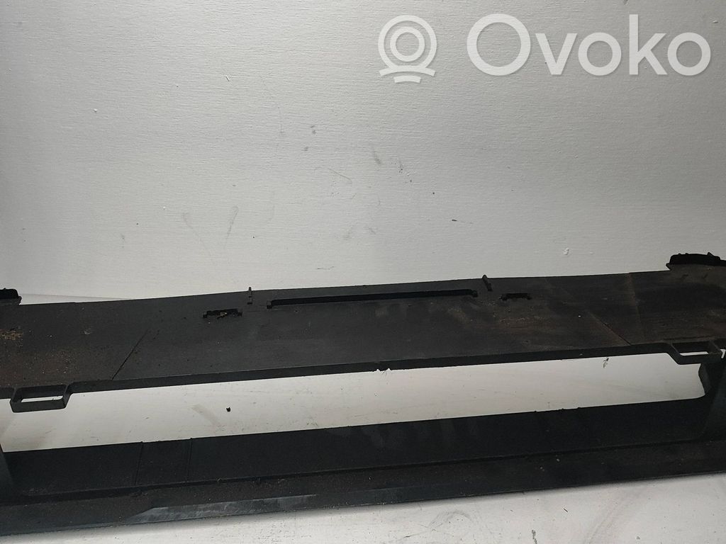 BMW 5 E60 E61 Панель радиаторов 