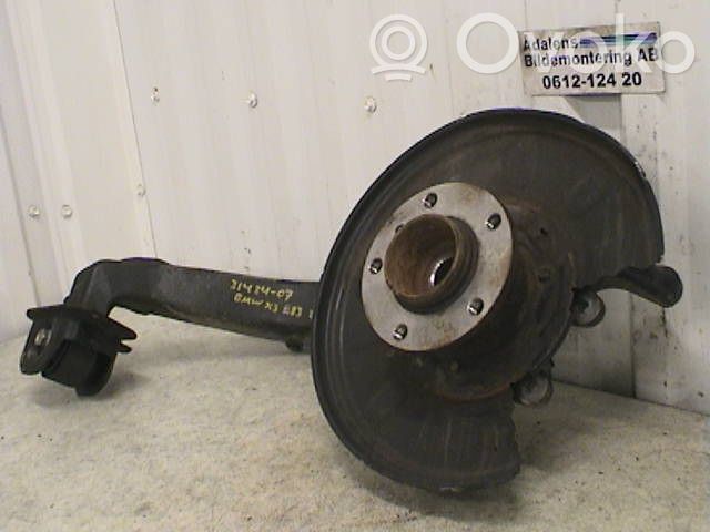 Cubo de rueda delantera