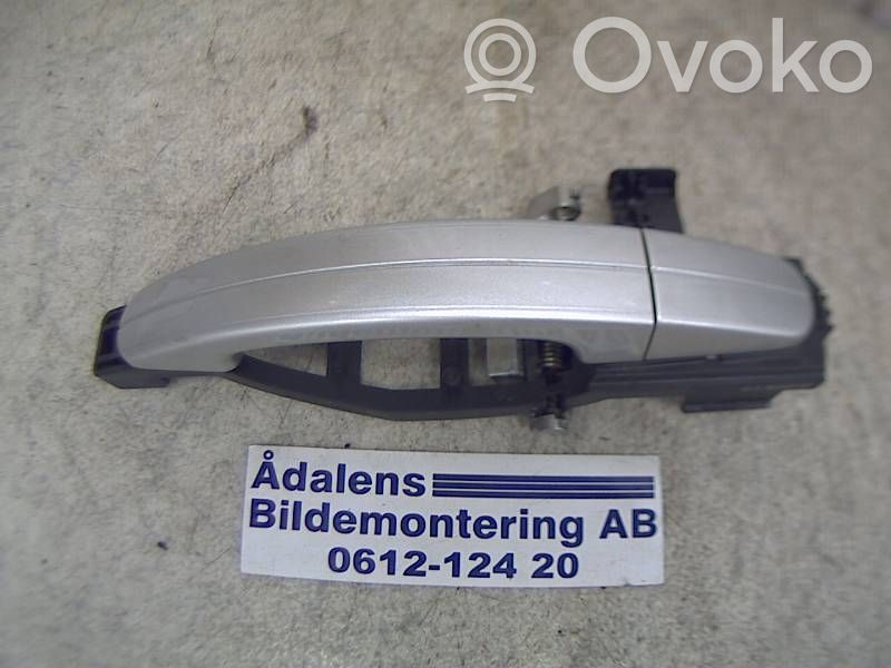 Ford Kuga I Manecilla externa puerta delantera 