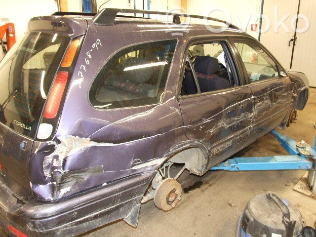 Toyota Corolla E110 Takavalot 