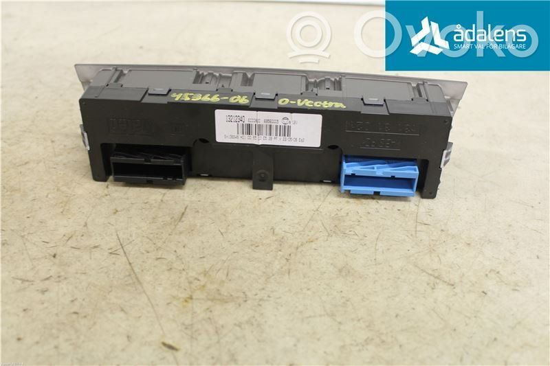 Opel Vectra C Panel klimatyzacji 