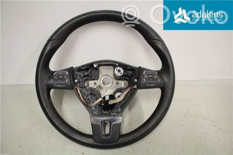 Volkswagen Golf VI Steering wheel 