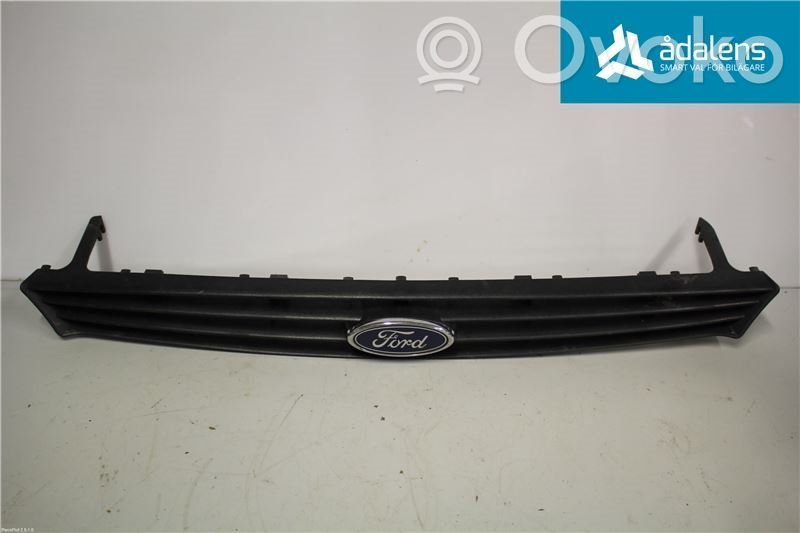 Ford Focus Front bumper lower grill 