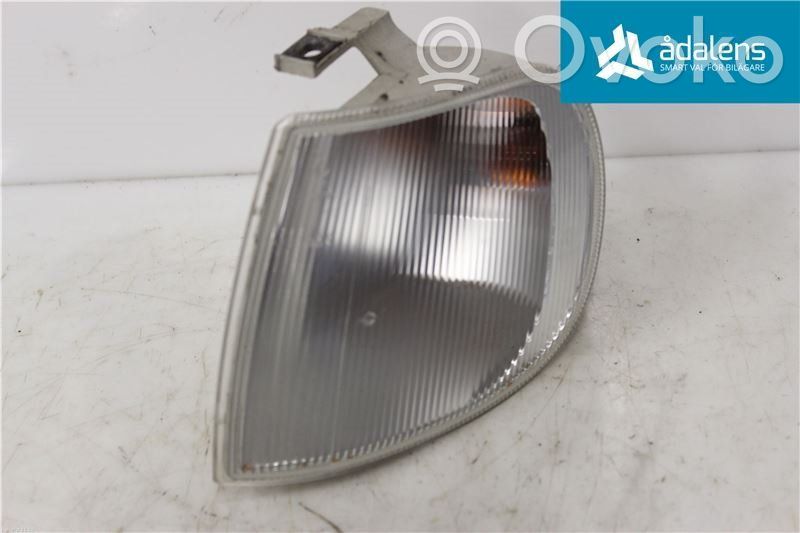 Volkswagen Polo III 6N 6N2 6NF Kierunkowskaz przedni 