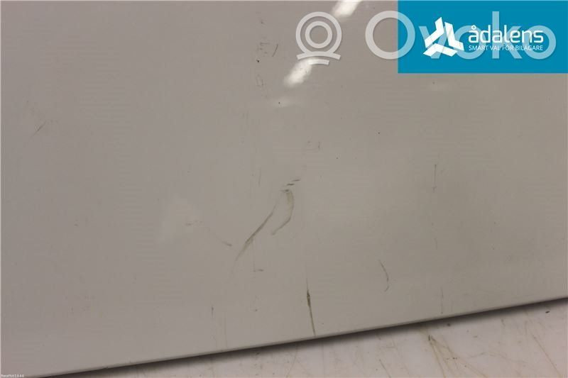 Tailgate/trunk spoiler   51627143263