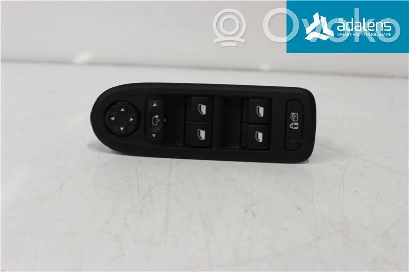 Electric window control switch   6490NR,96659465ZD