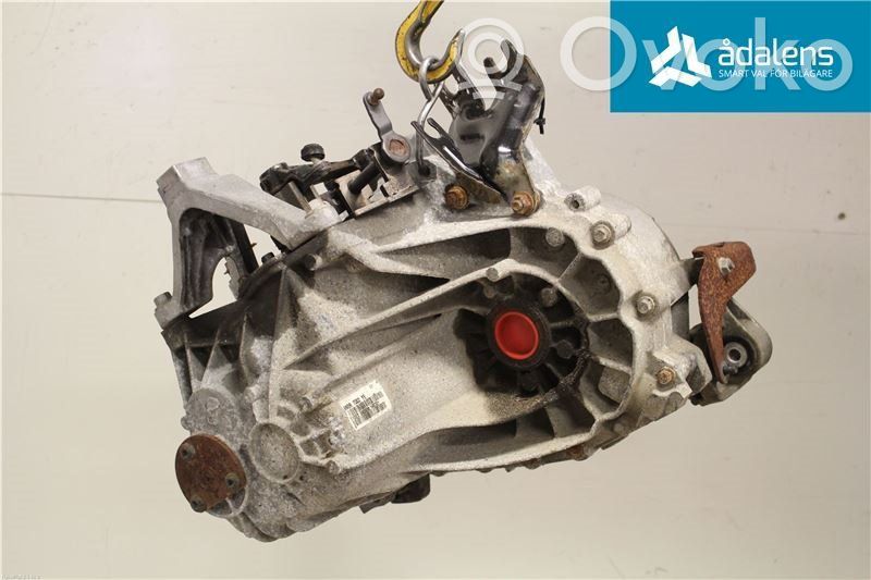 Volvo V50 Manualna 5-biegowa skrzynia biegów 