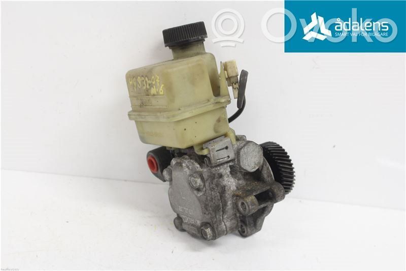 Power steering pump   GR3D32600
