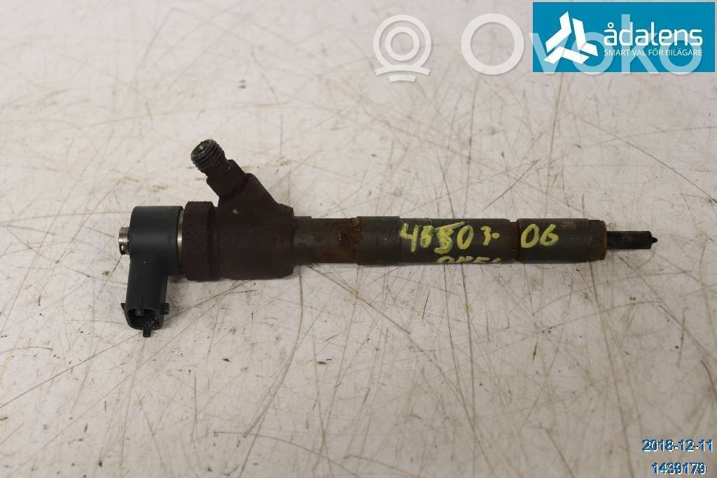 Opel Combo C Inyector de combustible 