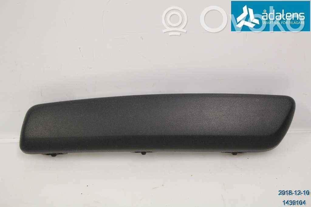 Renault Clio III Rear bumper trim bar molding 