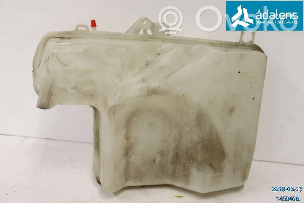BMW 5 E60 E61 Logu šķidruma tvertne 