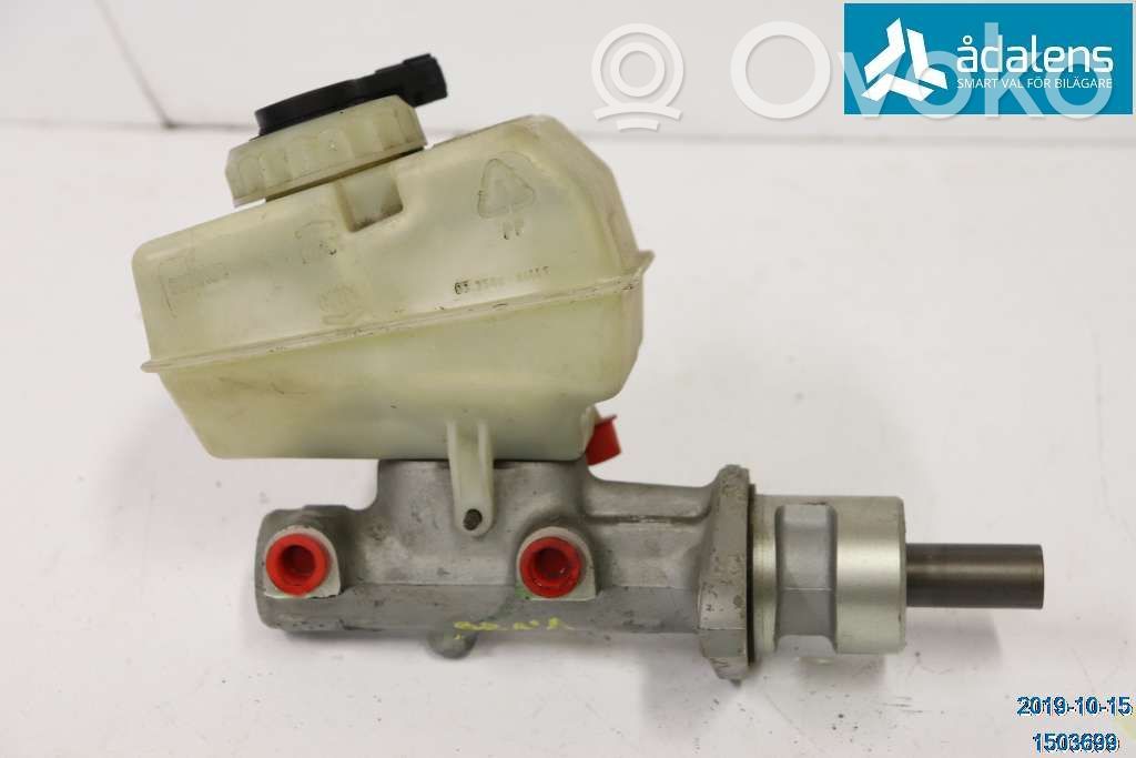 Volvo S70  V70  V70 XC Główny cylinder hamulca 