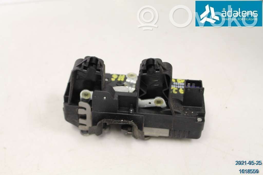 Opel Vivaro Motor de bloqueo de puertas 