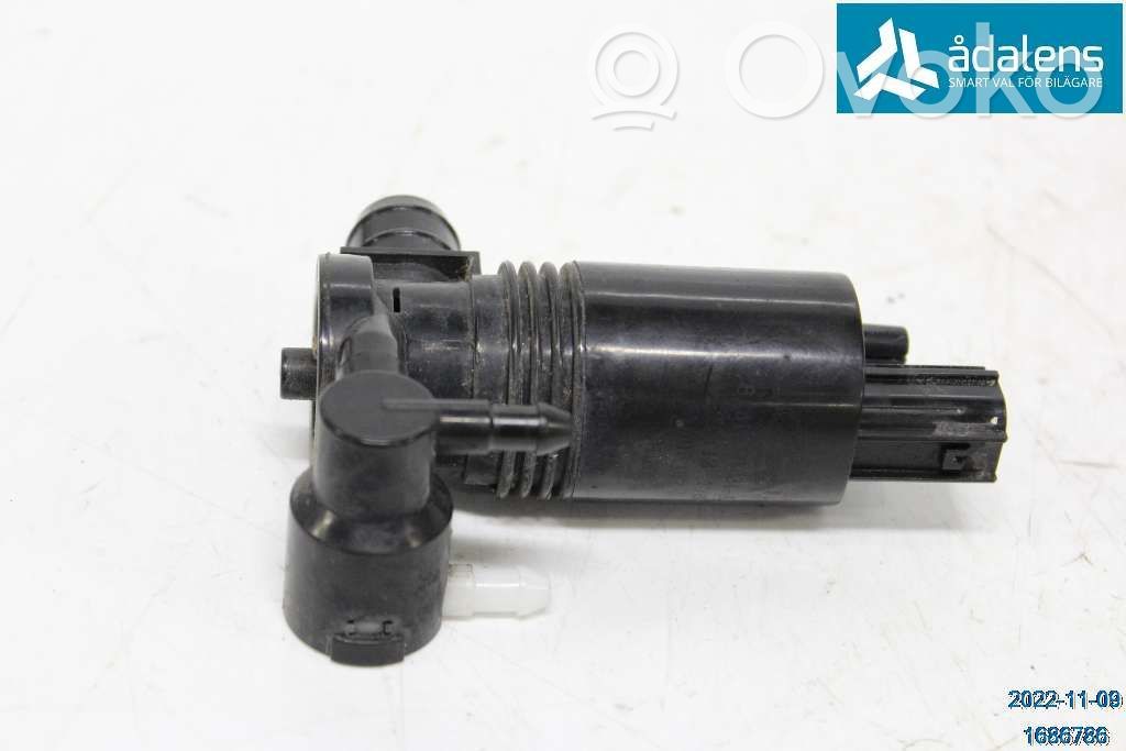 Ford B-MAX Windscreen/windshield washer pump 