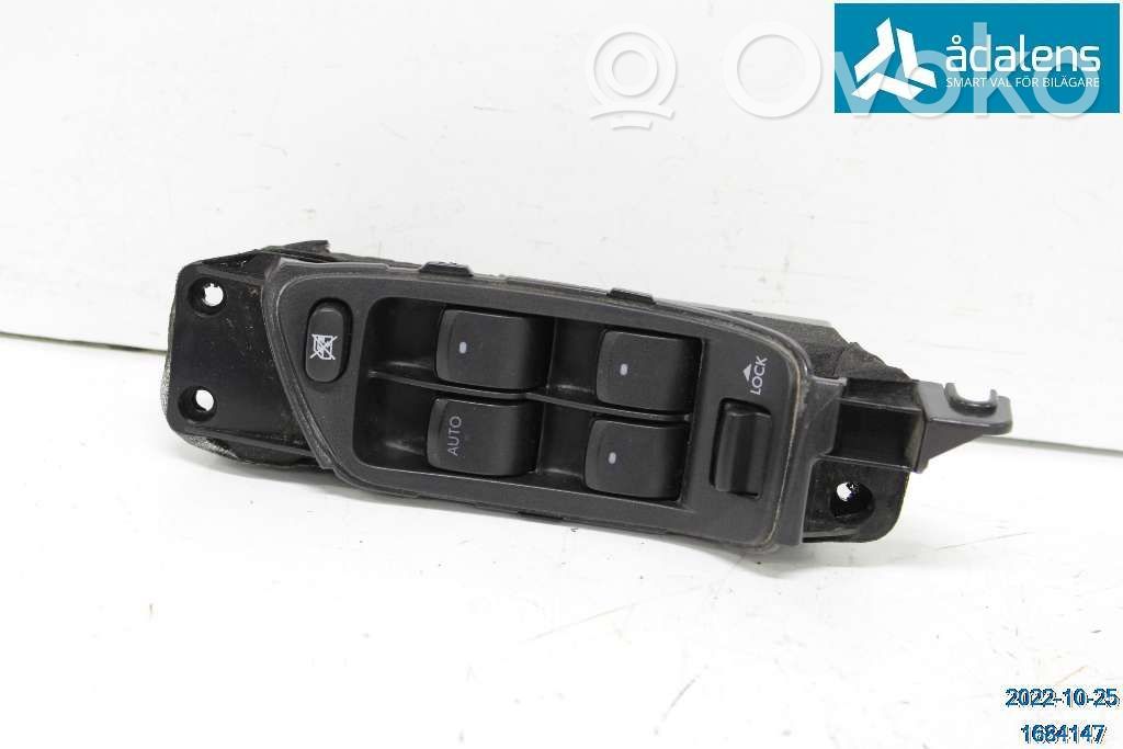 Subaru Legacy Electric window control switch 