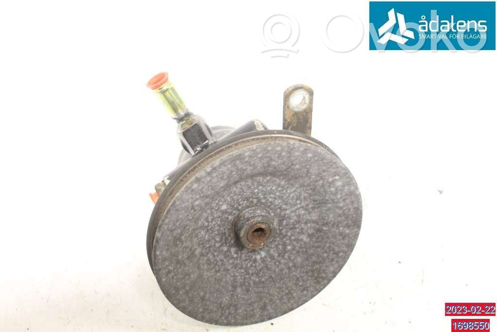 Volvo 940 Pompa wspomagania 