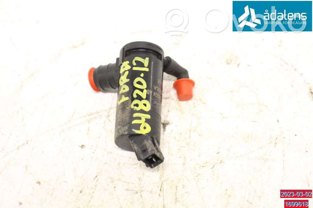 Ford Focus Windscreen/windshield washer pump 