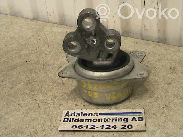 Saab 9-3 Ver2 Variklio tvirtinimo kronšteinas 
