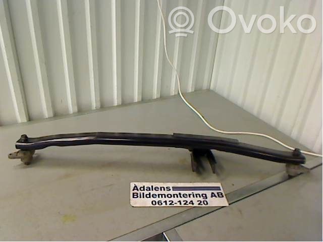 Volvo XC70 Engine mounting bracket 