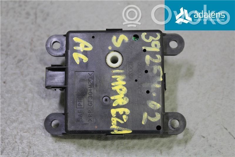 Subaru Impreza II Silniczek nagrzewnicy nawiewu klimatyzacji A/C 