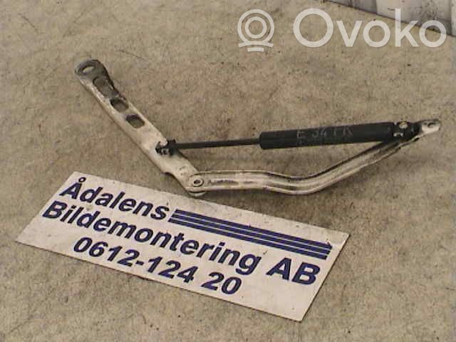 BMW 5 E34 Front bonnet/hood damper/strut 